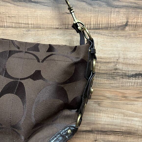 Coach Carly  Signatur Logo Shoulder Bag - Picture 2 of 6